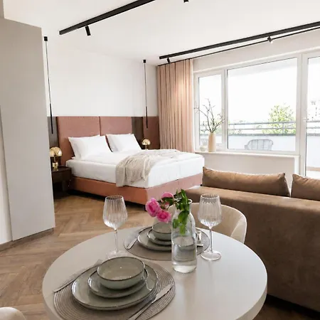 Etna Plaza Appartement *